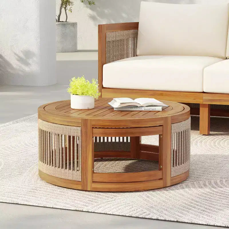 Table basse d'extérieur en bois d'acacia