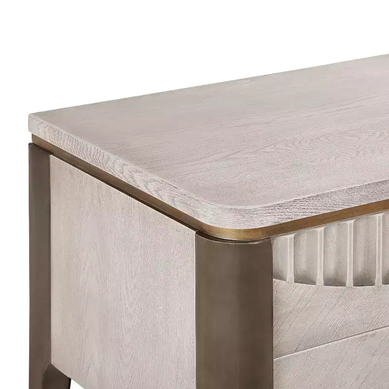 Table d'appoint décorative à motifs ondulés